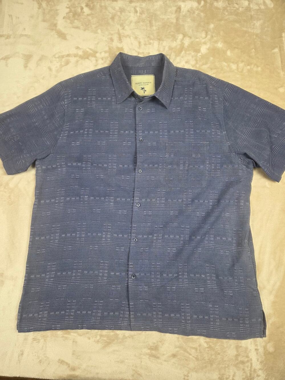 Island Republic Blue Men’s Button Down Resort Wera Shirt
